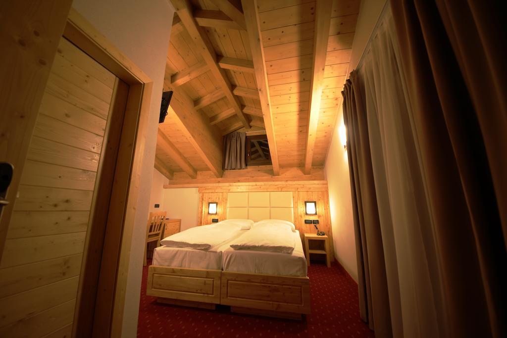 Hotel Garni My Ledro Pieve Di Ledro Habitación foto