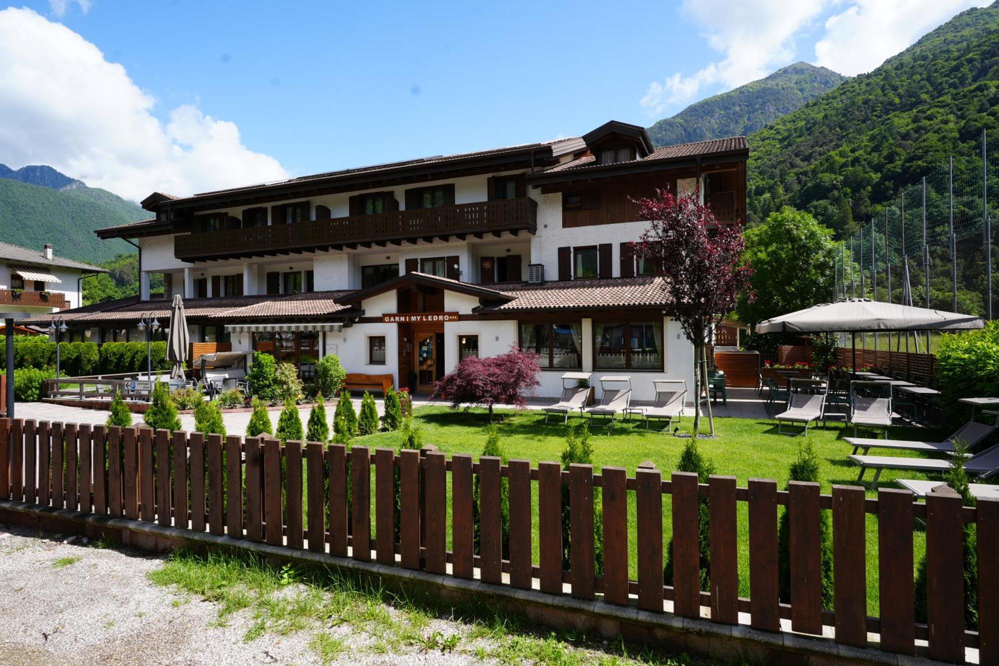 Hotel Garni My Ledro Pieve Di Ledro Exterior foto